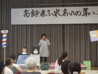 「私は騙されない」小谷理髪店のお母さんに、息子によく似た声の電話がかかってきます