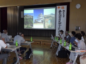 せっかくなので丸亀の景色、丸亀城・飯野山・土器川を紹介。