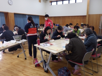 炊き出しの試食